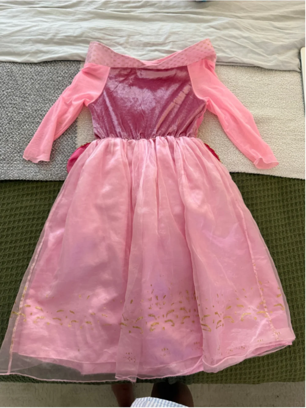 Unbranded this pre